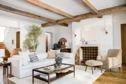 Blakely 32" Accent Chair By Nate Berkus + Jeremiah Brent 30 Blakely 32" Accent Chair By Nate Berkus + Jeremiah Brent -Furniluxe 271484 natural fabric accent chair room 63