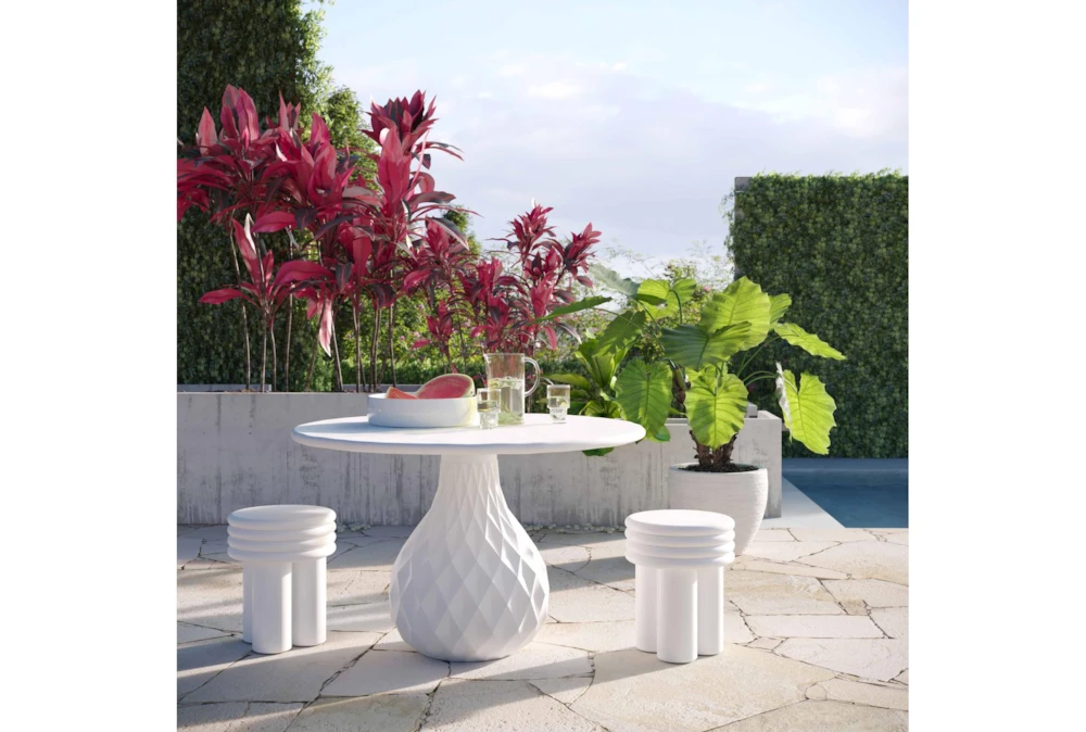 Valmar Concrete 35" Round Dining Table 9 Valmar Concrete 35" Round Dining Table - Image 7
